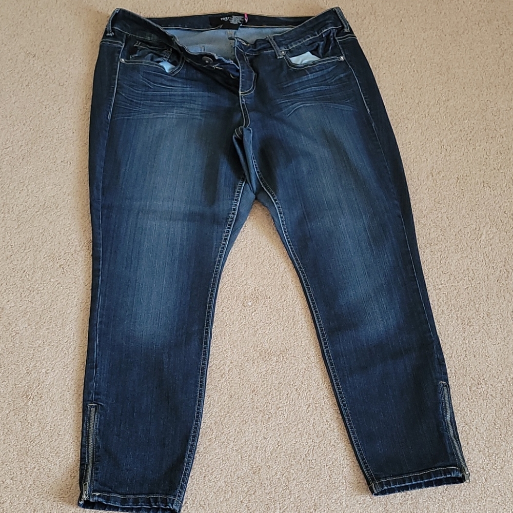 Torrid skinny jeans